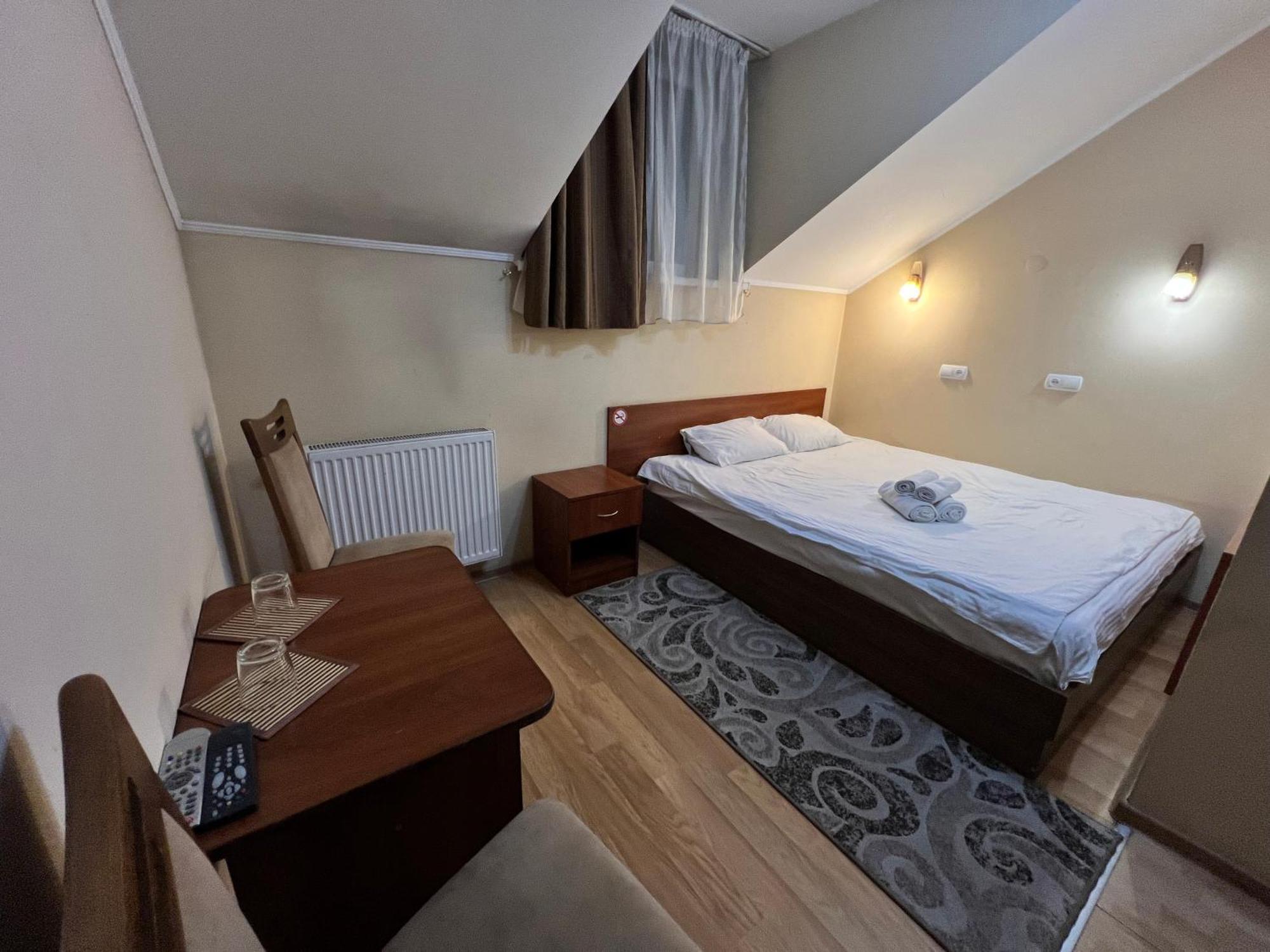 Pallada Motel Pasiky-Zubryts'ki Extérieur photo