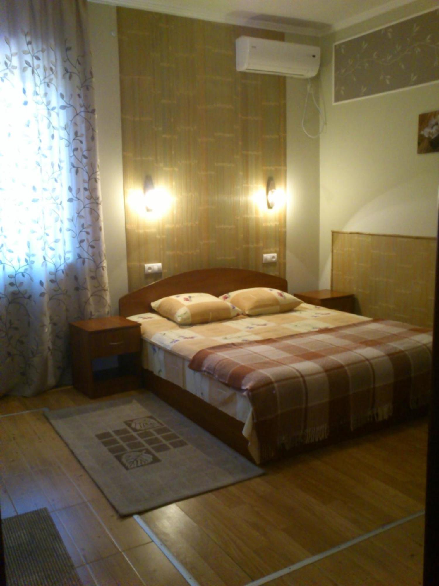 Pallada Motel Pasiky-Zubryts'ki Extérieur photo